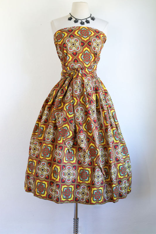 Vintage 1950s Dress - Sexy Convertible Halter Strapless Sundress Wear Many Ways! Size XS to S