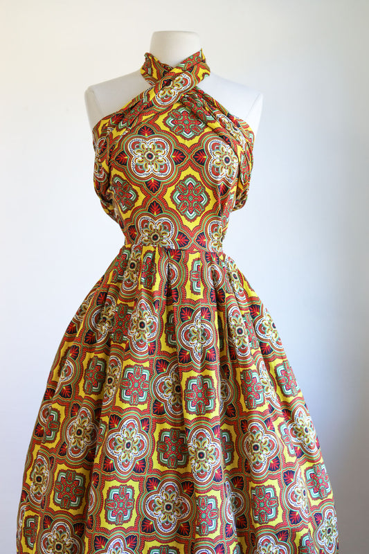 Vintage 1950s Dress - Sexy Convertible Halter Strapless Sundress Wear Many Ways! Size XS to S