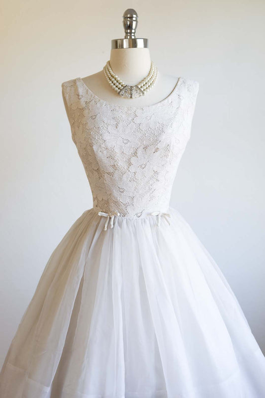 Vintage 1950s Dress - DARLING Ivory White Ballerina Style Waltz Floral + Cobweb Lace + Chiffon Sundress Size S