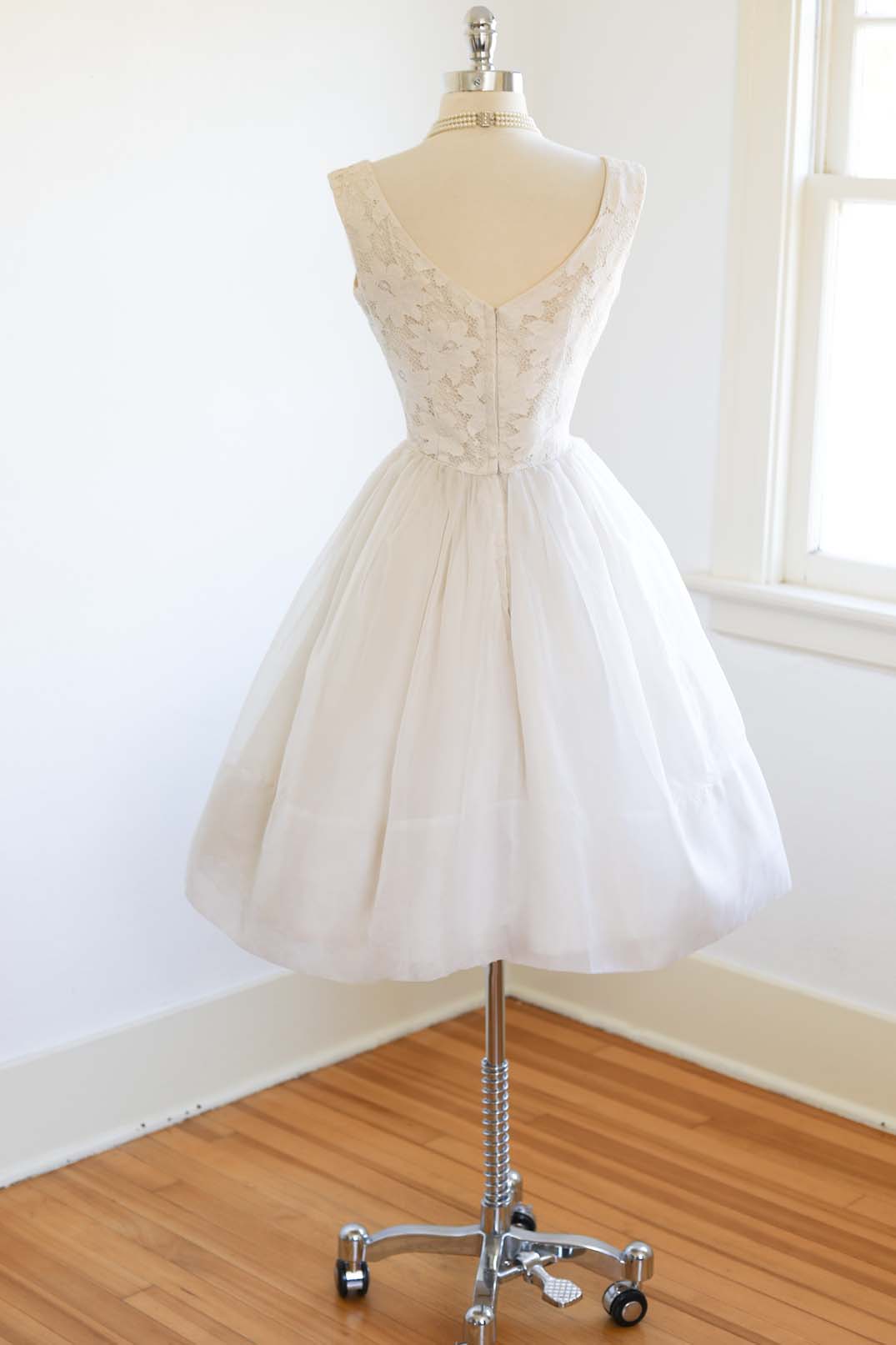 Vintage 1950s Dress - DARLING Ivory White Ballerina Style Waltz Floral + Cobweb Lace + Chiffon Sundress Size S