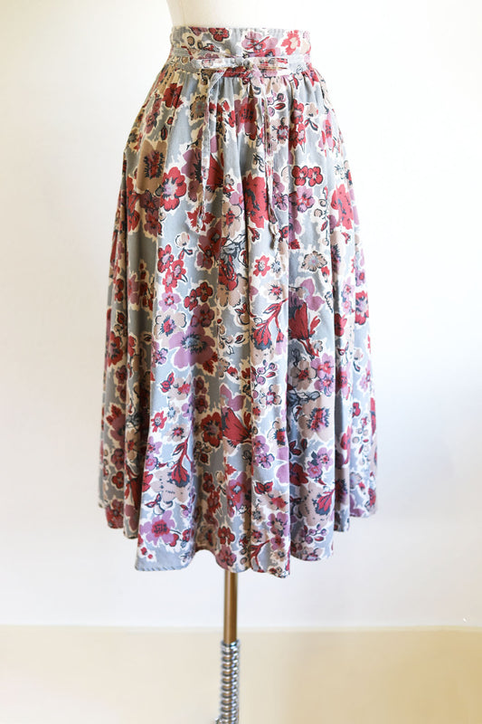 Vintage 1970s Skirt - Soft Gauzy Cotton Blend Kayo of California Floral Berry Print Belted Skirt Size XS to S