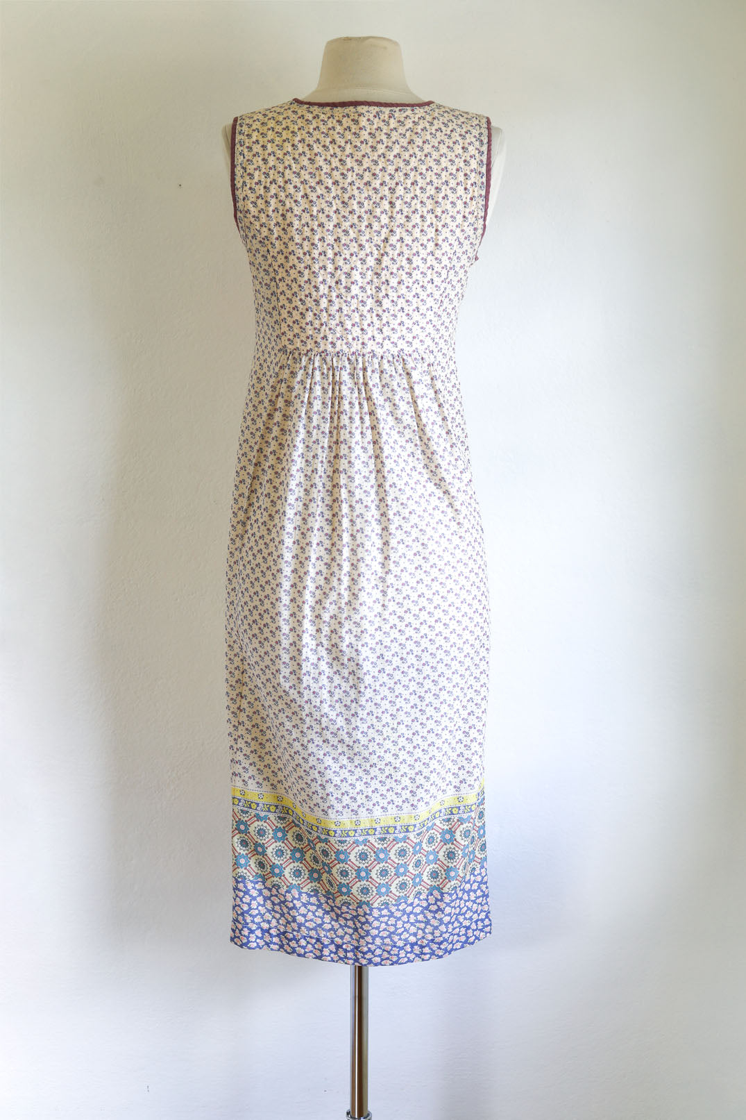 Vintage Style Dress - Dreamy Pastel House of Harlow Indian Tunic Kaftan Shift Sundress w Tassels Size XS to S