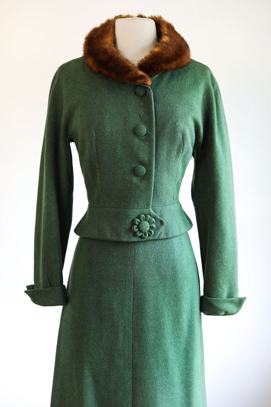 Vintage 1950s Suit - Gorgeous! Pine Green Designer Wool Tweed w Mink Collar Jacket + Skirt Size M