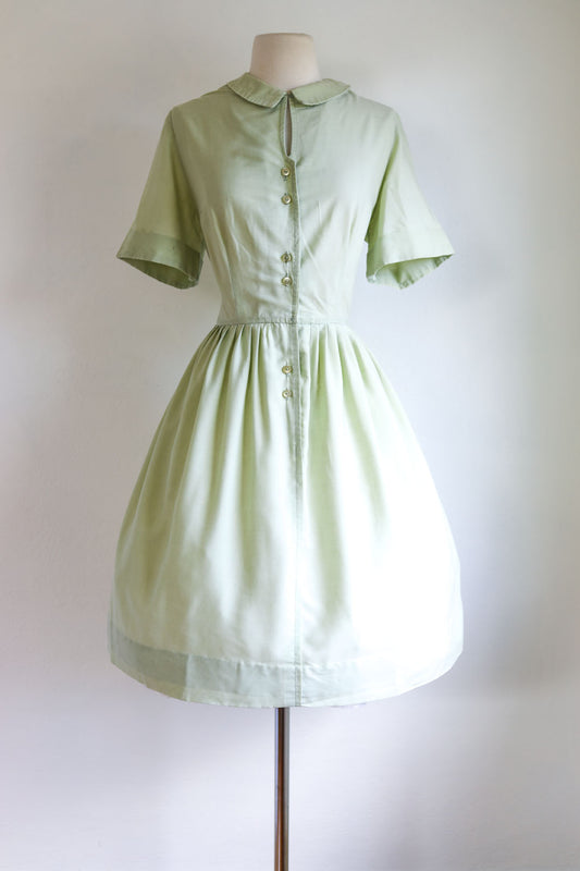 Vintage 1960s Dress - Super Soft Cotton Blend Honeydew Melon Green Shirtwaist Size L