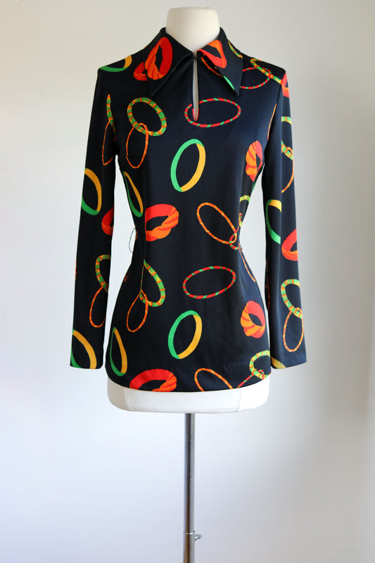 Vintage 1970s Blouse - Mod R&K Originals Bakelite Bracelet Novelty Print Tunic Top Size M