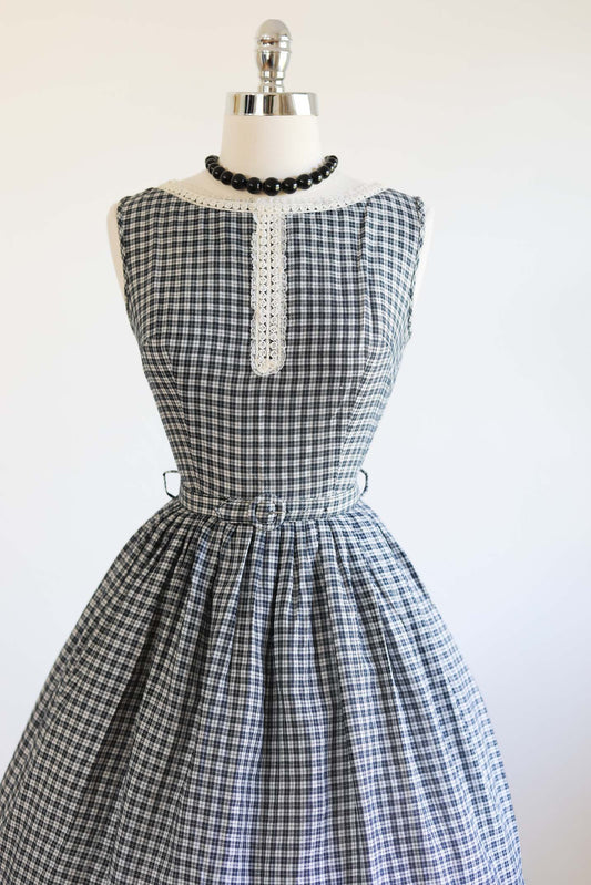 Vintage 1950s Dress - Delightful Black Plaid Cotton Mode O' Day Sundress w Lace Size S