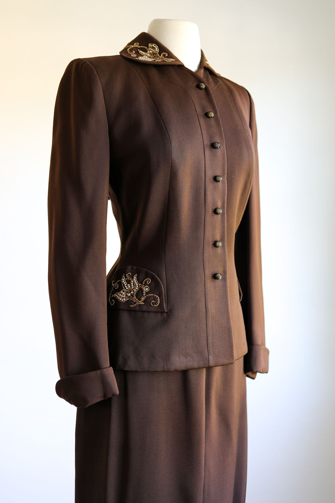 Vintage 1940s Suit - Stunning Chocolate Gabardine Wool Designer Blazer Jacket Skirt w Beaded Lotus Size S to M