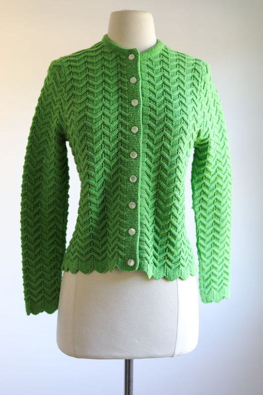 Vintage 1950s Sweater - Adorable Lime Green Wool Hand-Knit Sporty Cardigan w Lucite Size XS to M