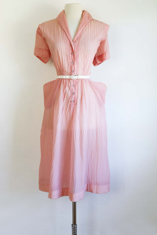 Vintage 1950s Dress - Sheer Rose Seersucker Peg Pocket Shirtwaist w Ice Cube Buttons Size M to L