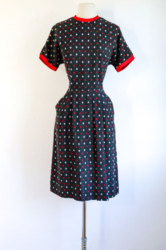 Vintage 1950s Knit Dress - Gorgeous Charcoal w Red White Hashtag Embroidery Wool Wiggle w Pockets Size L to XL