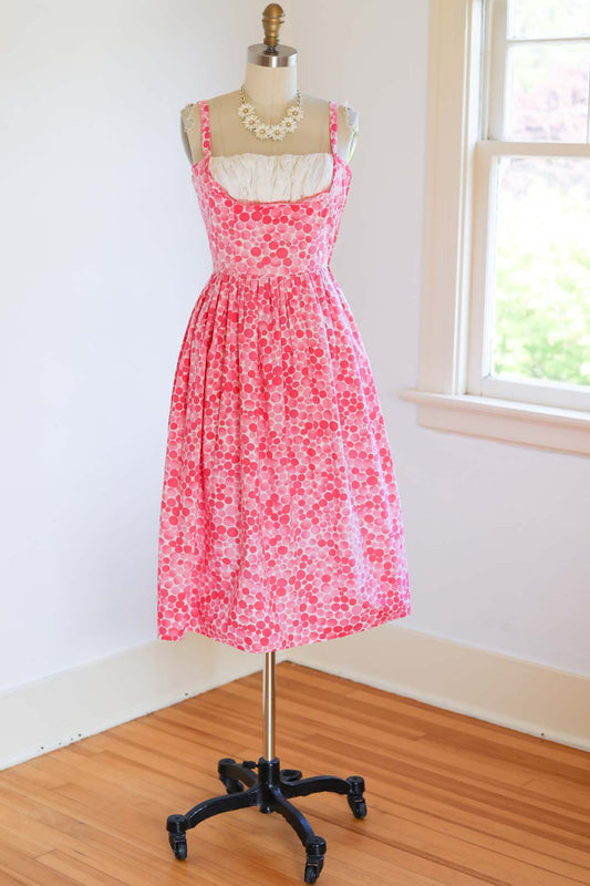 Vintage 1950s Dress - ADORABLE Novelty Bubble Print Barbie Pink White Cotton Shelf Bust Junior's Sundress Size XS