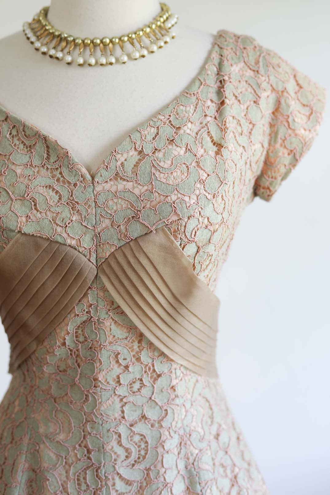 Vintage 1950s Dress - DIVINE Latte Lace over Blush Pink Cocktail Party Dress w Sweeping Bow Size M