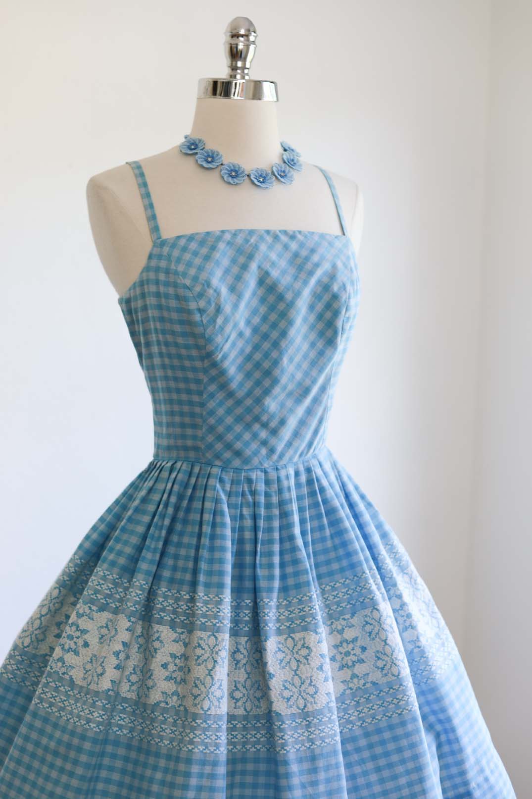 Vintage 1950s Dress - Blue + Ivory Plaid Gingham Brigette Bardot Woven Border Kittenish Cotton Sundress Size S