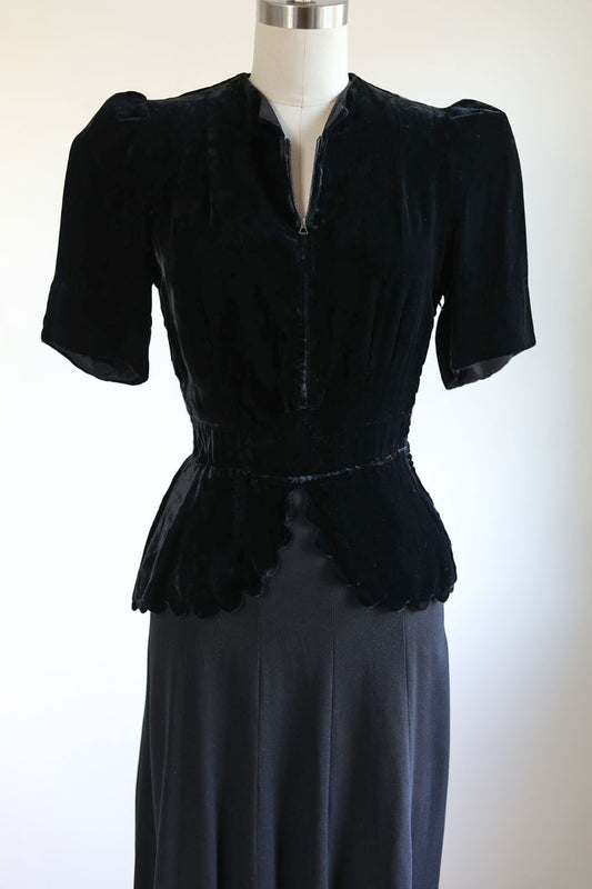 Vintage 1930s Zipper Front Dress - Goth Black Silk Velvet + Matte Rayon Peplum Cocktail Dress Size S