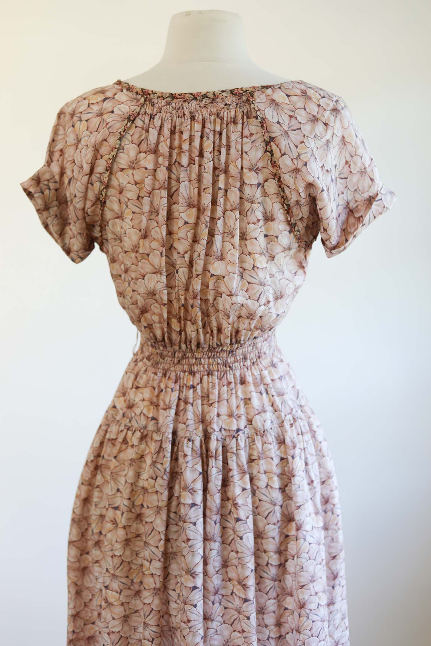 Vintage 1970s Midi Dress - Silky, Flowy Layered Blossom Print Pale Blush Folk Sundress Size XS to M