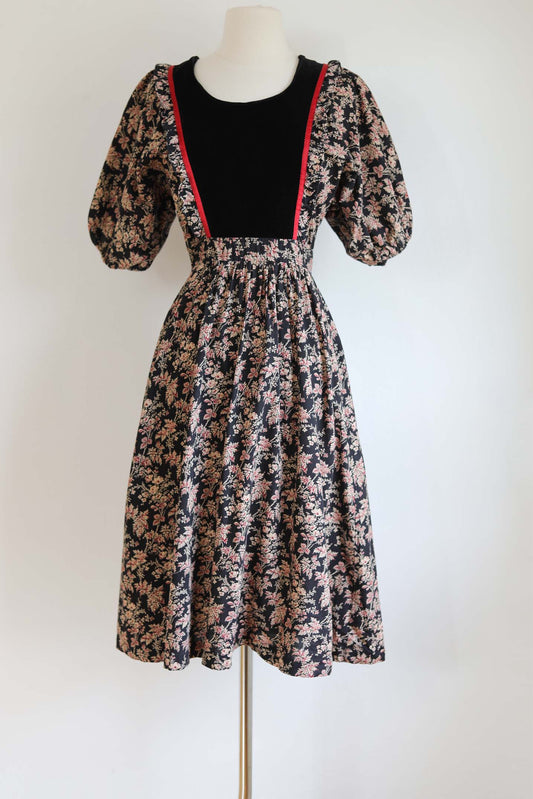 Vintage 1970s Folk Dress - Cottagecore Black Calico Cotton Velvet Prairie Dress w Mega Sleeves Size XS to M