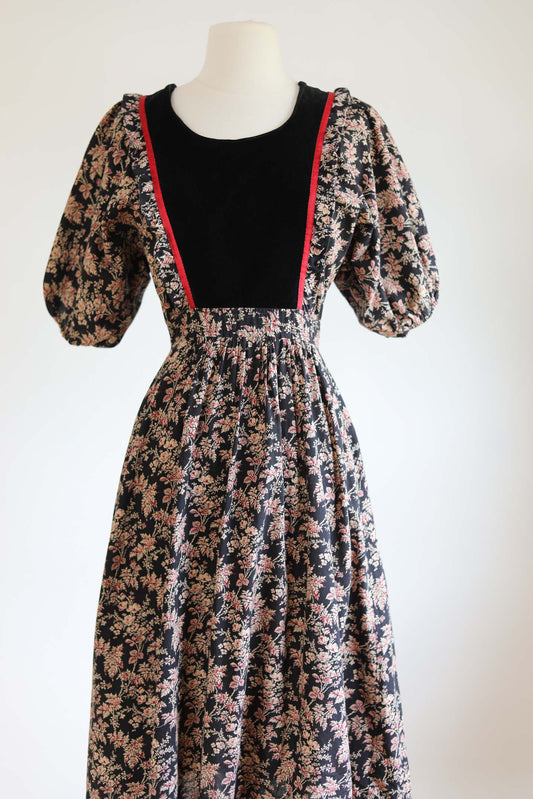 Vintage 1970s Folk Dress - Cottagecore Black Calico Cotton Velvet Prairie Dress w Mega Sleeves Size XS to M