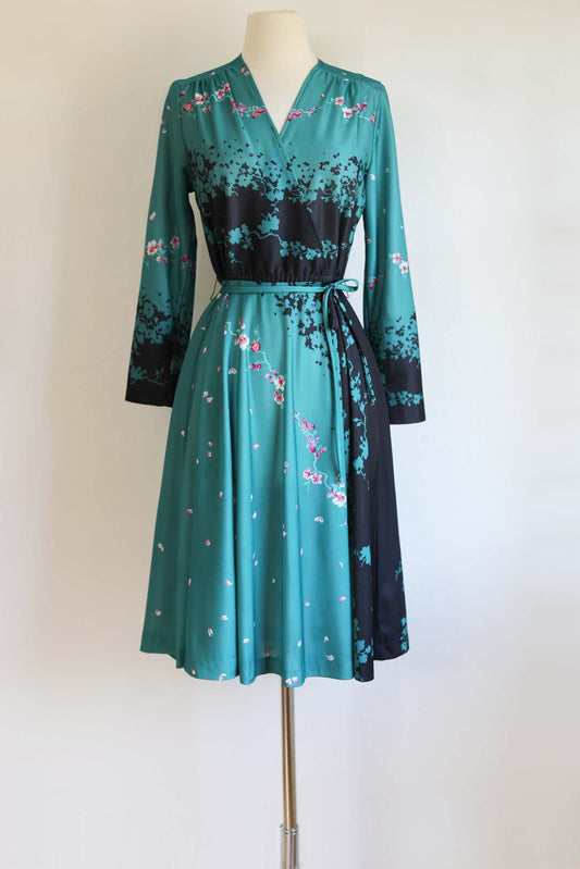 Vintage 1970s Cherry Print Dress - Lush Saturated Teal Black Pink Floral Jersey Dress Size M to L