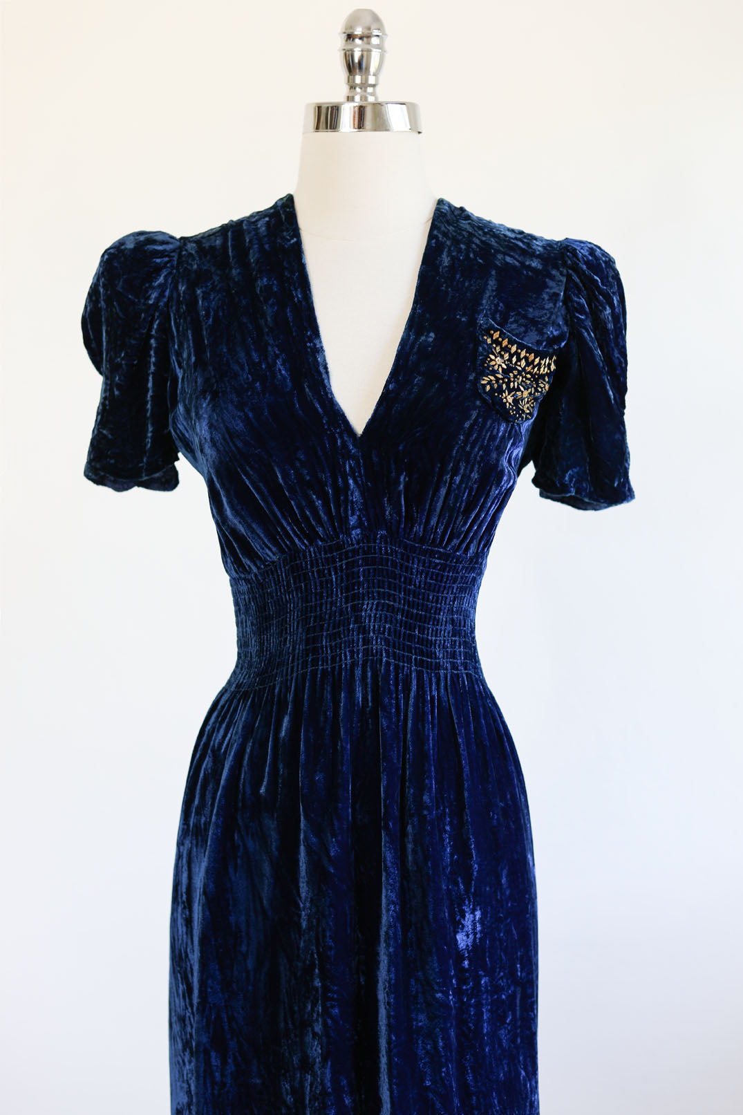 Vintage 1930s Dress - SUBLIME Cobalt Blue Velvet Puff Sleeve Dress w Gold Metal Stud Pocket Size M to L