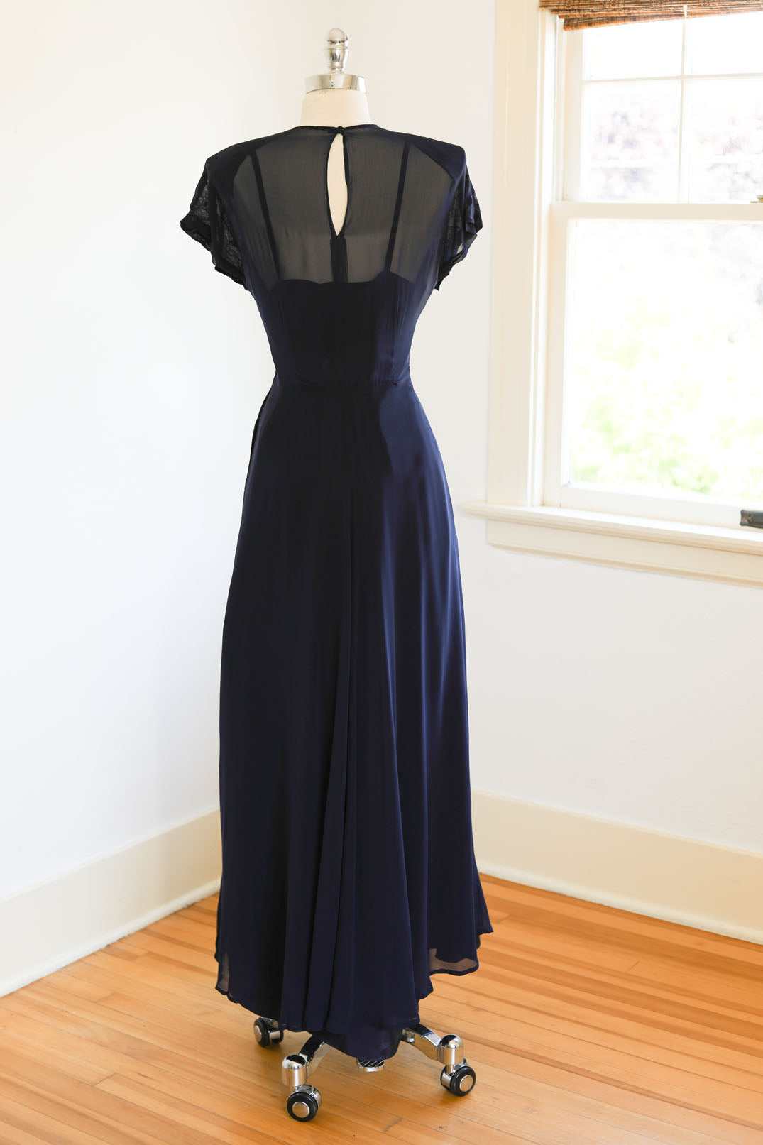 Vintage 1940s Evening Dress - Volup! A REAL BEAUTY QUEEN's Midnight Blue Sheer Gown w Flame Bust + Taffeta Slip Size L to XL