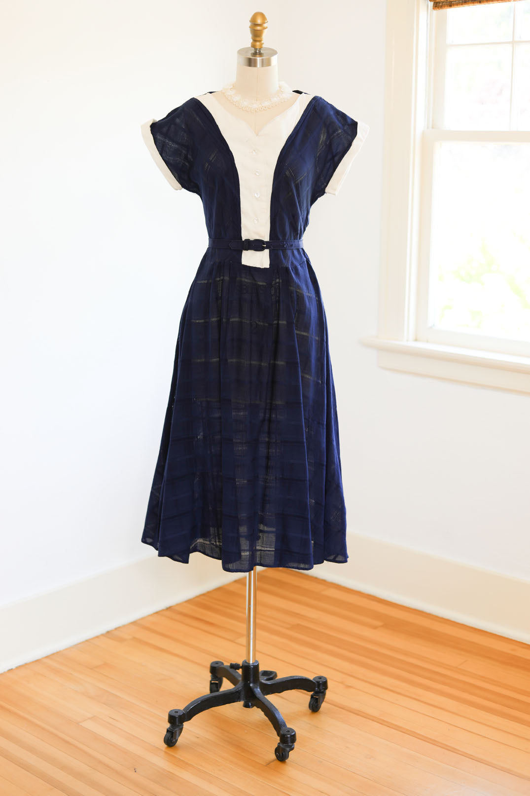 Vintage 1940s Dress - SASSY Midnight Blue Woven Cotton + White Pique Shirtwaist As-Is Size S - M