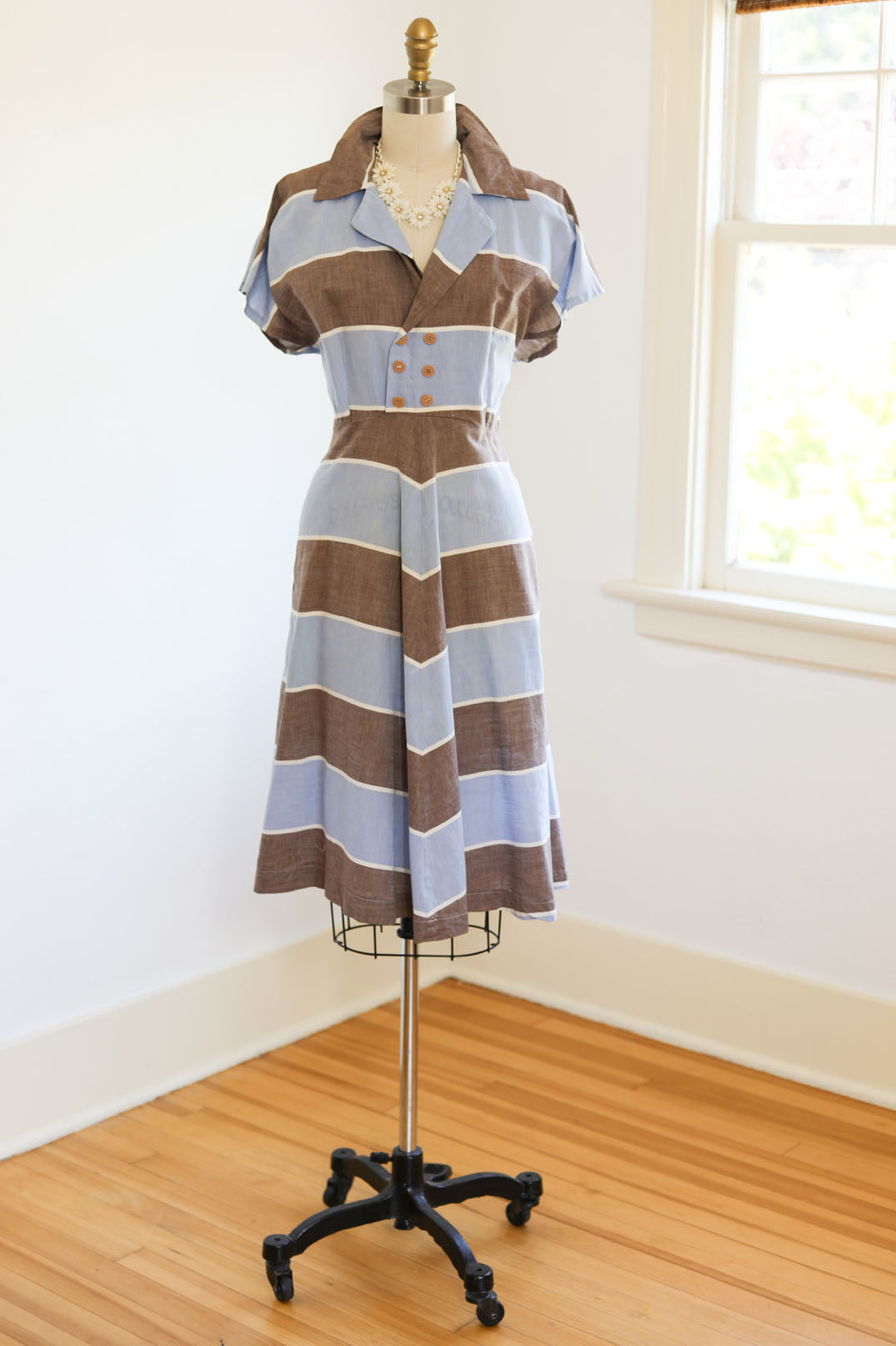 Vintage 1940s Dress - SOFT + SUPER CUTE Cotton Chambray Shirtwaist in Delphite, Cocoa, White Stripes Size L to XL