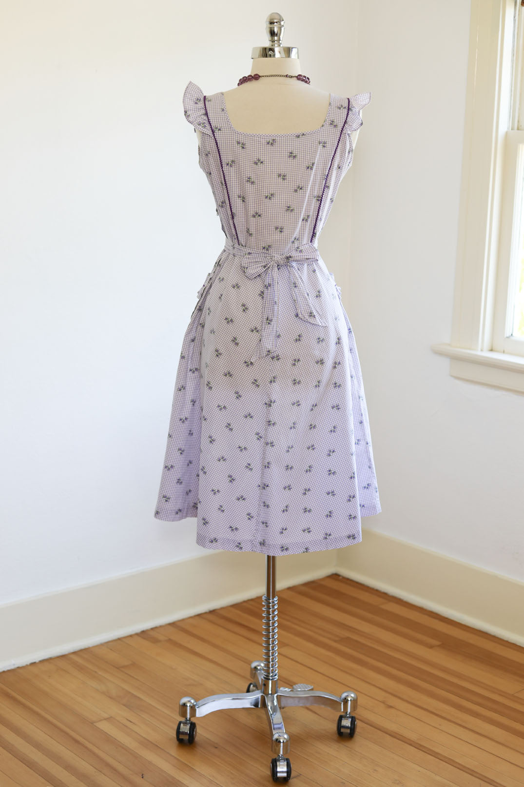 Vintage 1940s Dress - DARLING Violet Rose Print Gingham Plaid Cotton Pinafore Jumper Sundress Size S - M