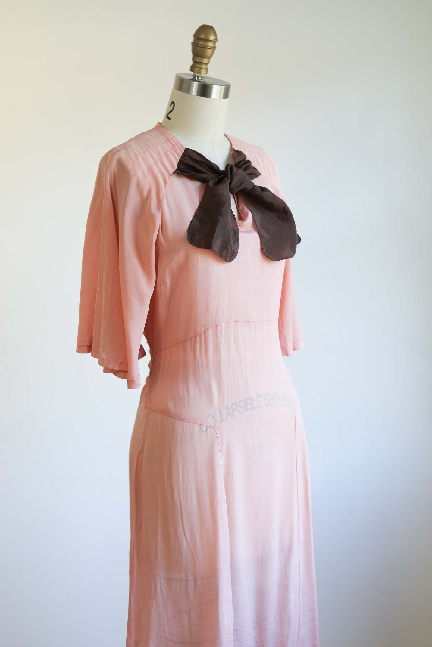 Vintage 1930s Dress - Serene Ballet Slipper Pink + Cocoa Silk Flutter Sleeve w Spiderweb Seaming Size S to M