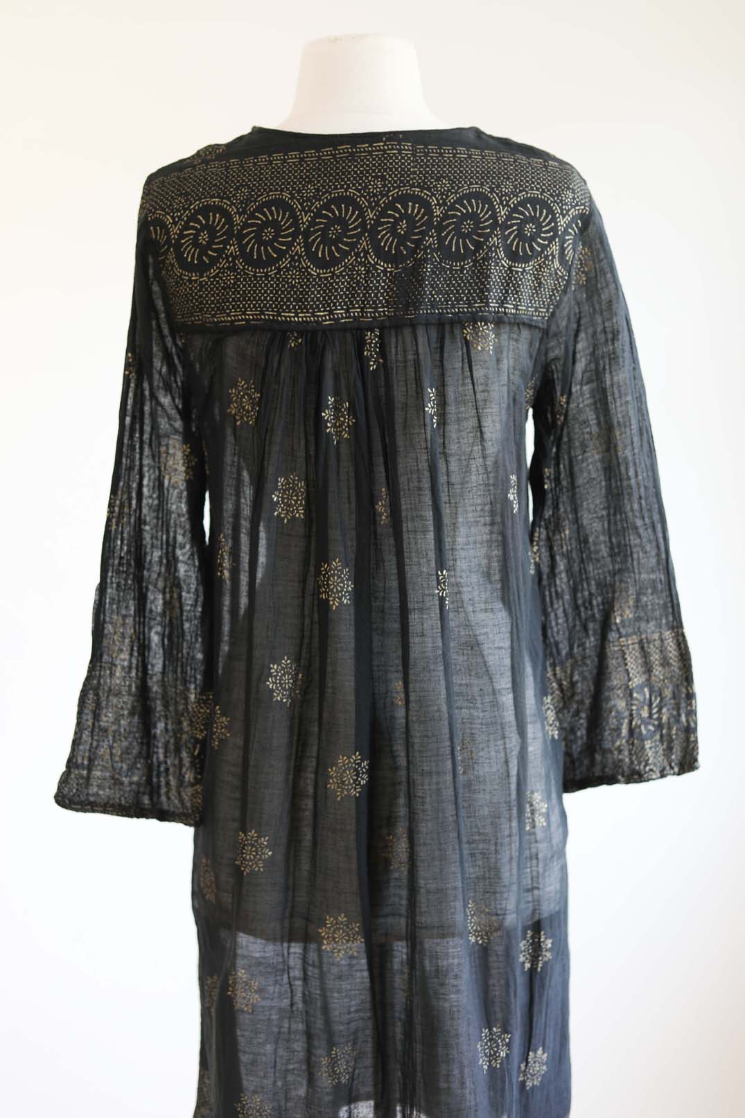 Vintage 1970s Indian Gown - Rare Black Gauze Cotton Block Print Metallic Gold Tunic Kaftan Dress Size S to M
