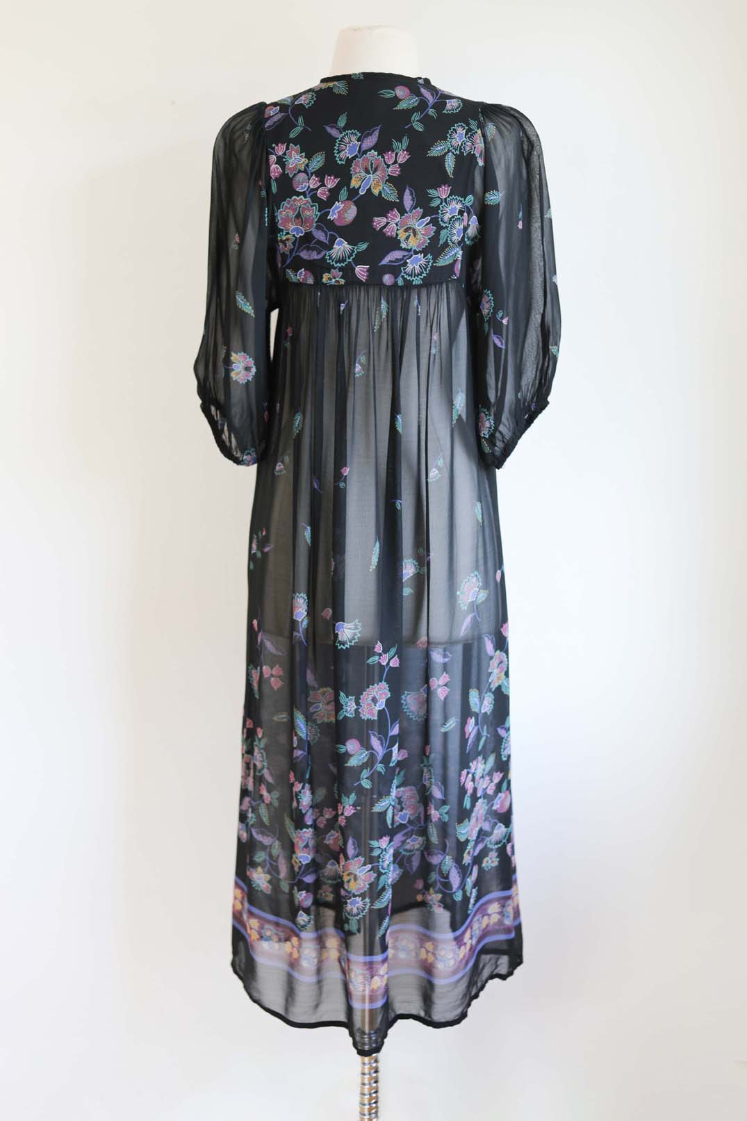 Vintage 1970s Rayon Gown - Indian-Inspired Boho Black Goth Border Print Robbie Bee Tent Tunic Size S to M
