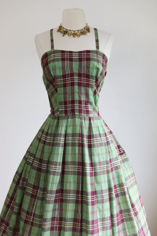 RARE Vintage 1950s Sundress Set - Designer Carolyn Schnurer ca. 1950 "Flight to India" Cotton Plaid Dress + Shawl Size S to M