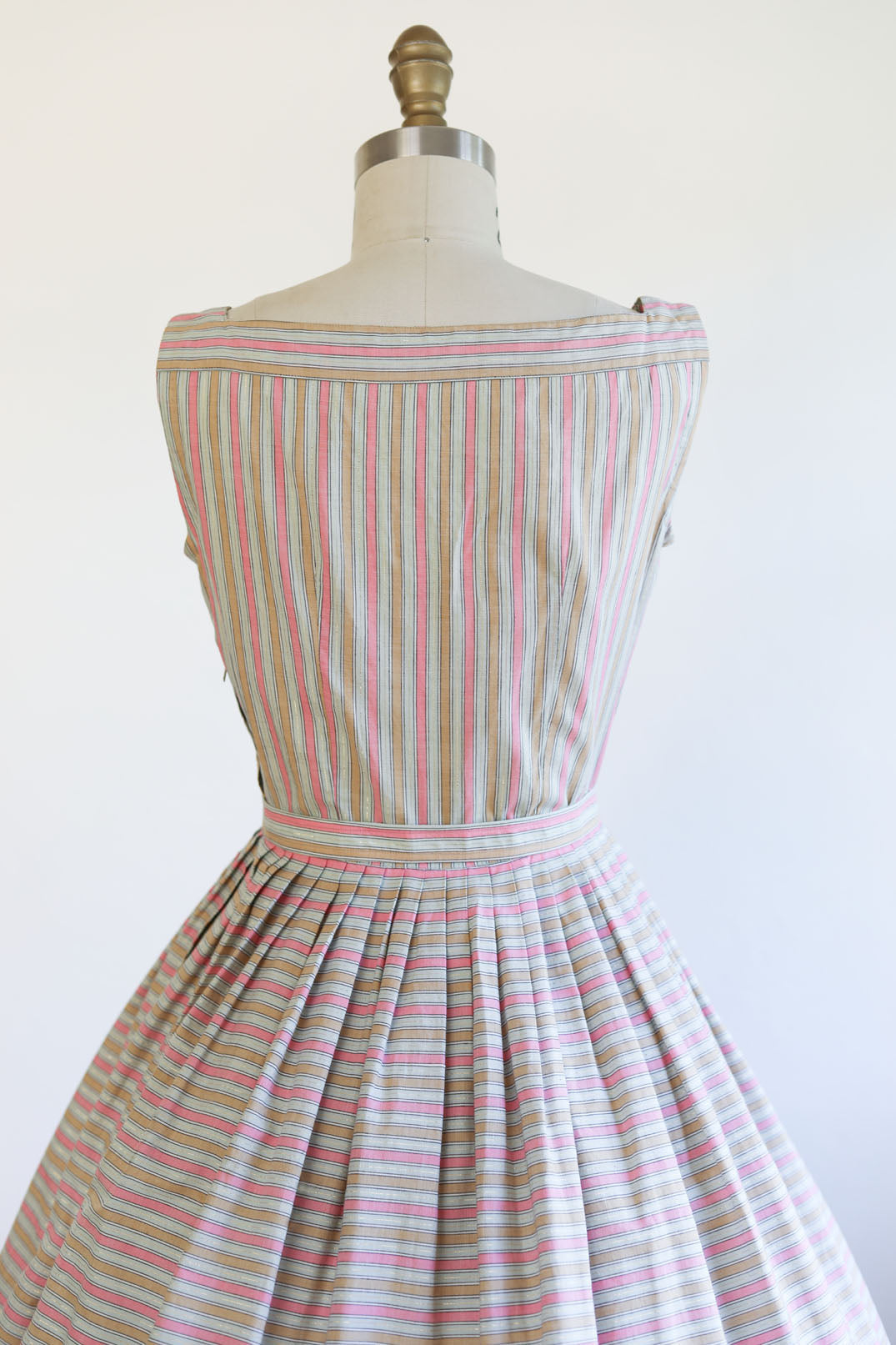 Vintage 1950s Dress - DARLING Candy Pink Tan Gold Metallic Stripe Cotton Belted Sundress Size S