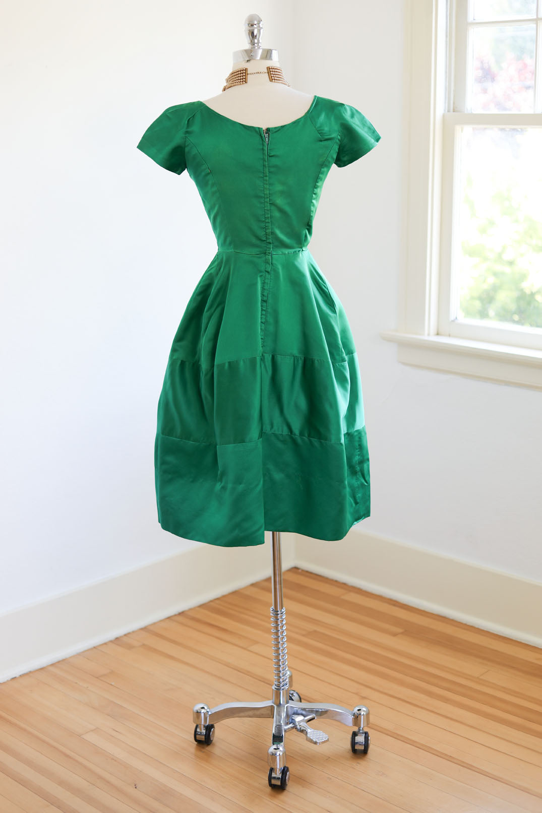 Vintage 1950s to 1960s Dress - GLOWING Emerald Green Silk + Silk Satin Cocktail Dress Size XS to S