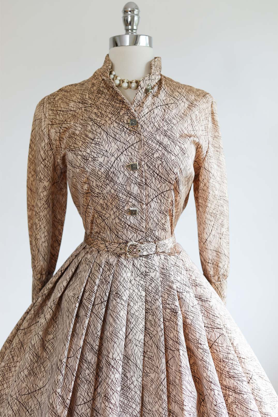 Vintage 1950s Dress - SPECTACULAR Rosy Cream + Chocolate Belted Silk Shirtwaist w Sketchy Print Size S