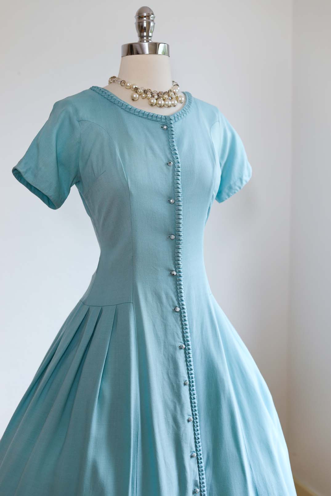 Vintage 1950s Dress - STUNNING Robin's Egg Blue Butcher Linen Johnnye Princess Dress Size M