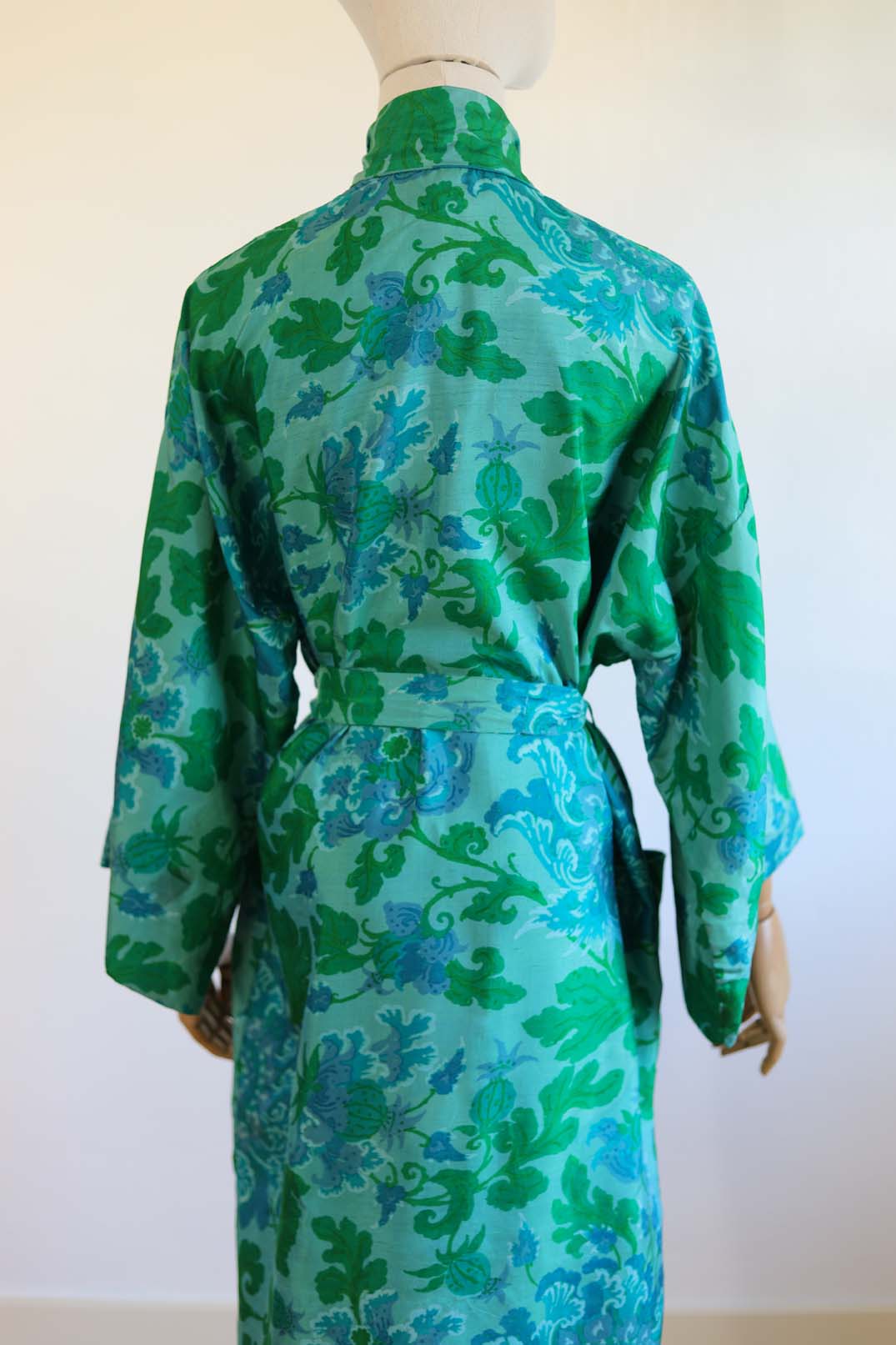 Vintage 1960s Thai Silk Wrapper Robe - GLOWING MERMAID Green + Aqua Mums Glam Dressing Gown w Belt Fits XS to L