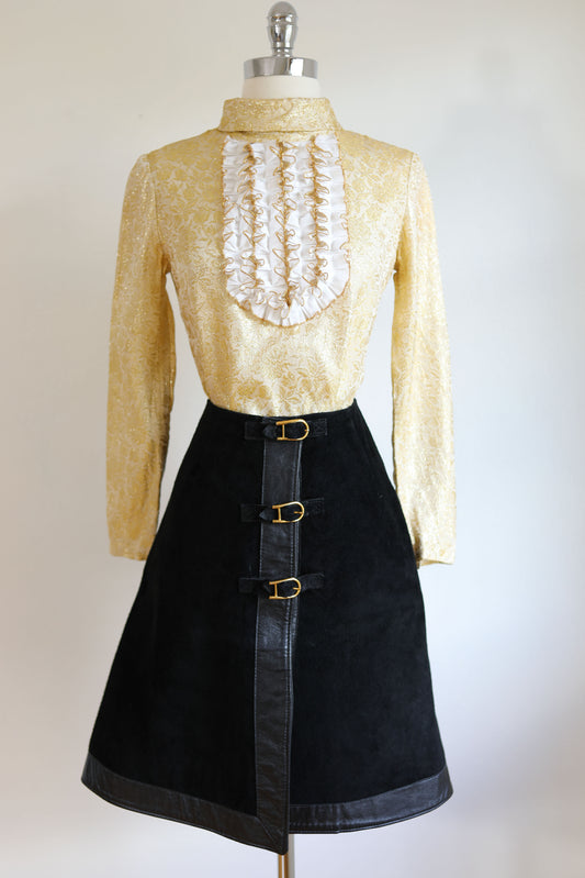 Vintage 1960s Blouse - GOLD RUSH Metallic Lurex Brocade w Ruffled Menswear Tuxedo Jabot Size XS - S