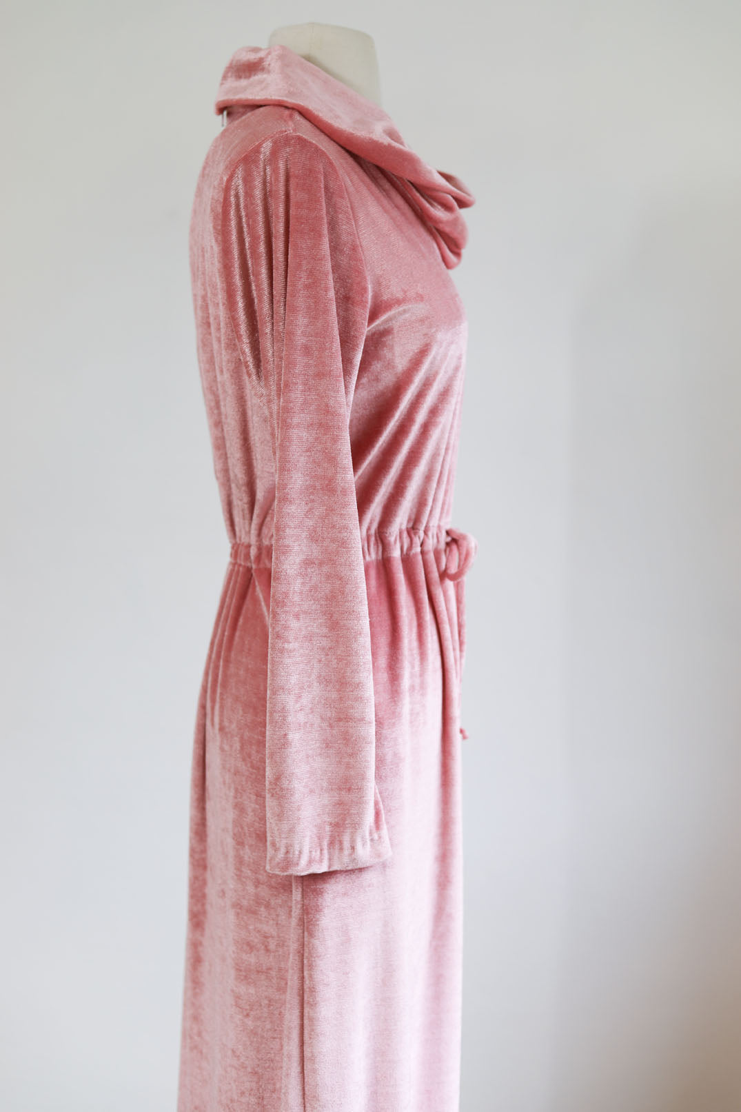 Vintage 1970s Velvety Velour Knitwear Maxi Dress - Ice Pink Knit Slouch-Neck Drawstring Waist Dress Size M to L