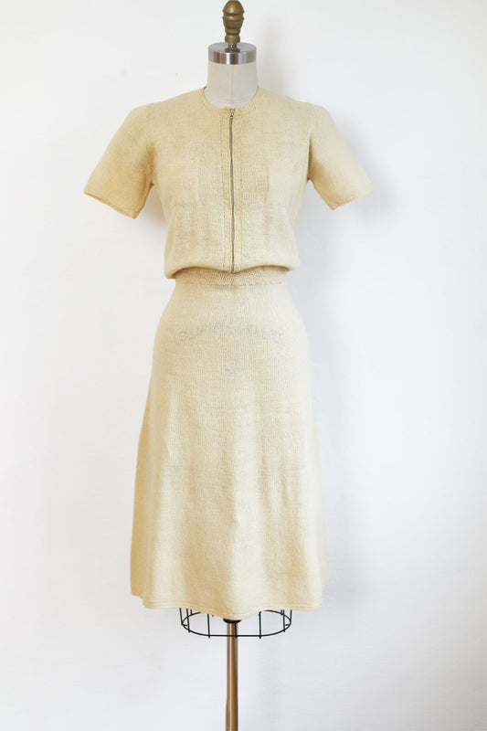 Vintage 1930s Knit Dress - Buttercream Hand-Made Knitwear Dress w Bell Pull Front Metal Zipper Size S to M