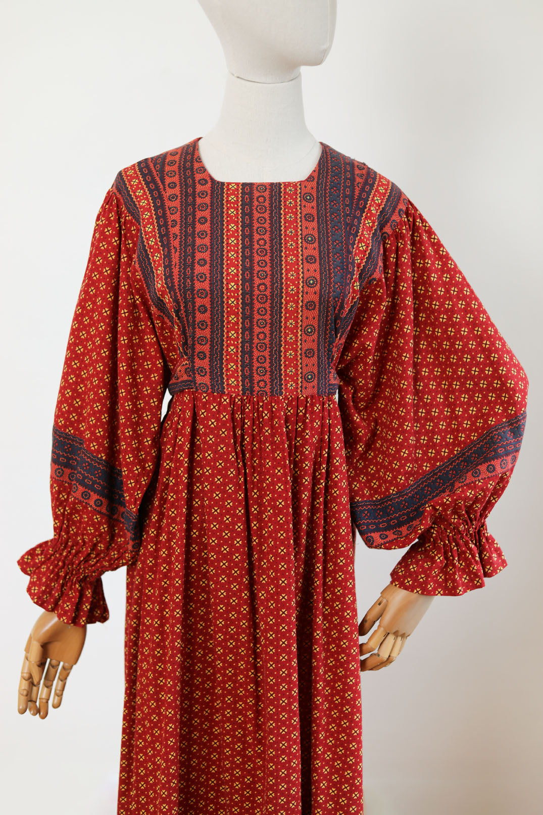 Vintage 1970s Kaftan Gown - Paprika Navy Block Print Indian Cotton Maxi Dress w HUGE Sleeves Size S to L