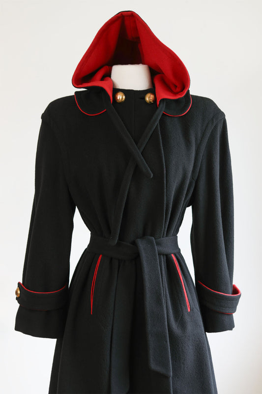 Vintage 1940s Hooded Princess Coat - Femme Fatale! Black Widow Spider Deco Wool Overcoat w Matching Hood Size S to M