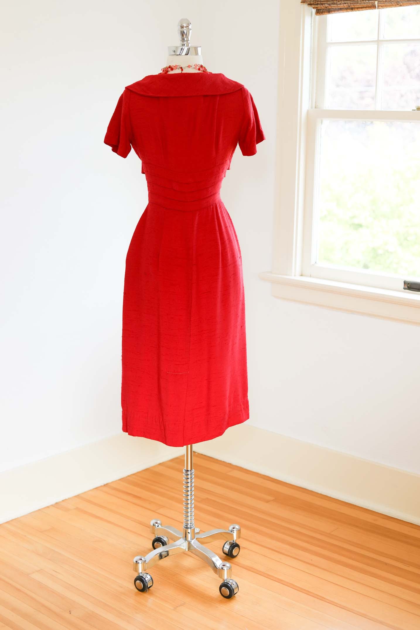 Vintage 1950s Shirtwaist Dress - LIPSTICK RED Slubbed Wiggle Cocktail w Rhinestones + Pockets Size S