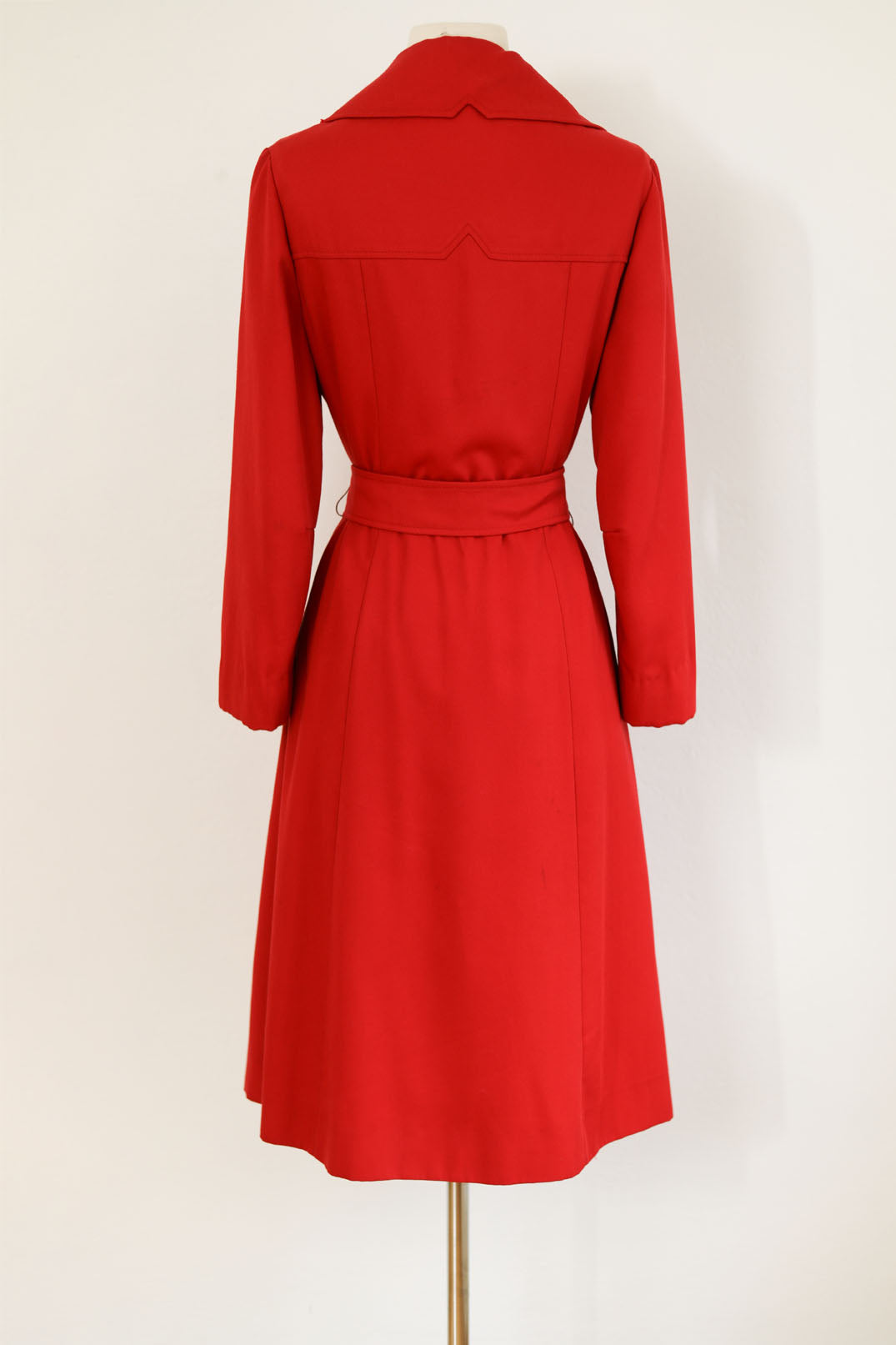Vintage 1970s does 1940s All-Weather Coat - Noir Babe Scarlet Red Gabardine w Stabby Details Throughout! Size S to M