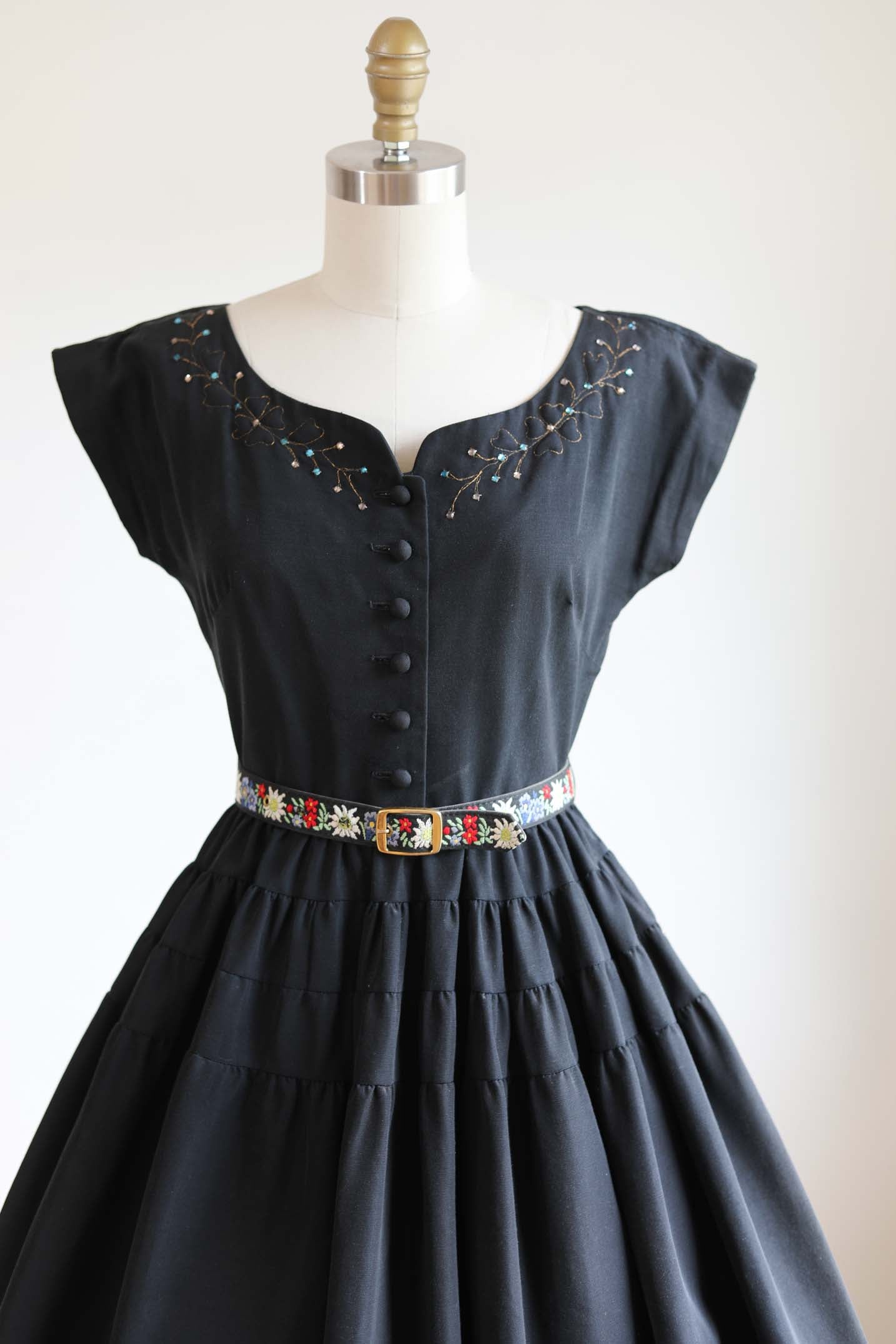 Vintage 1950s Shirtwaist Dress - LUCKY CLOVER Black Vicky Vaughn Party Dress w Gilt Embroidery + Rhinestones Size XS to S