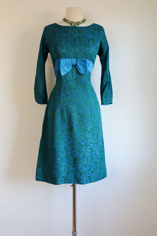Vintage 1950s to 1960s Dress - Stunning Peacock Hues Shimmery Brocade Cocktail Party Dress Size L