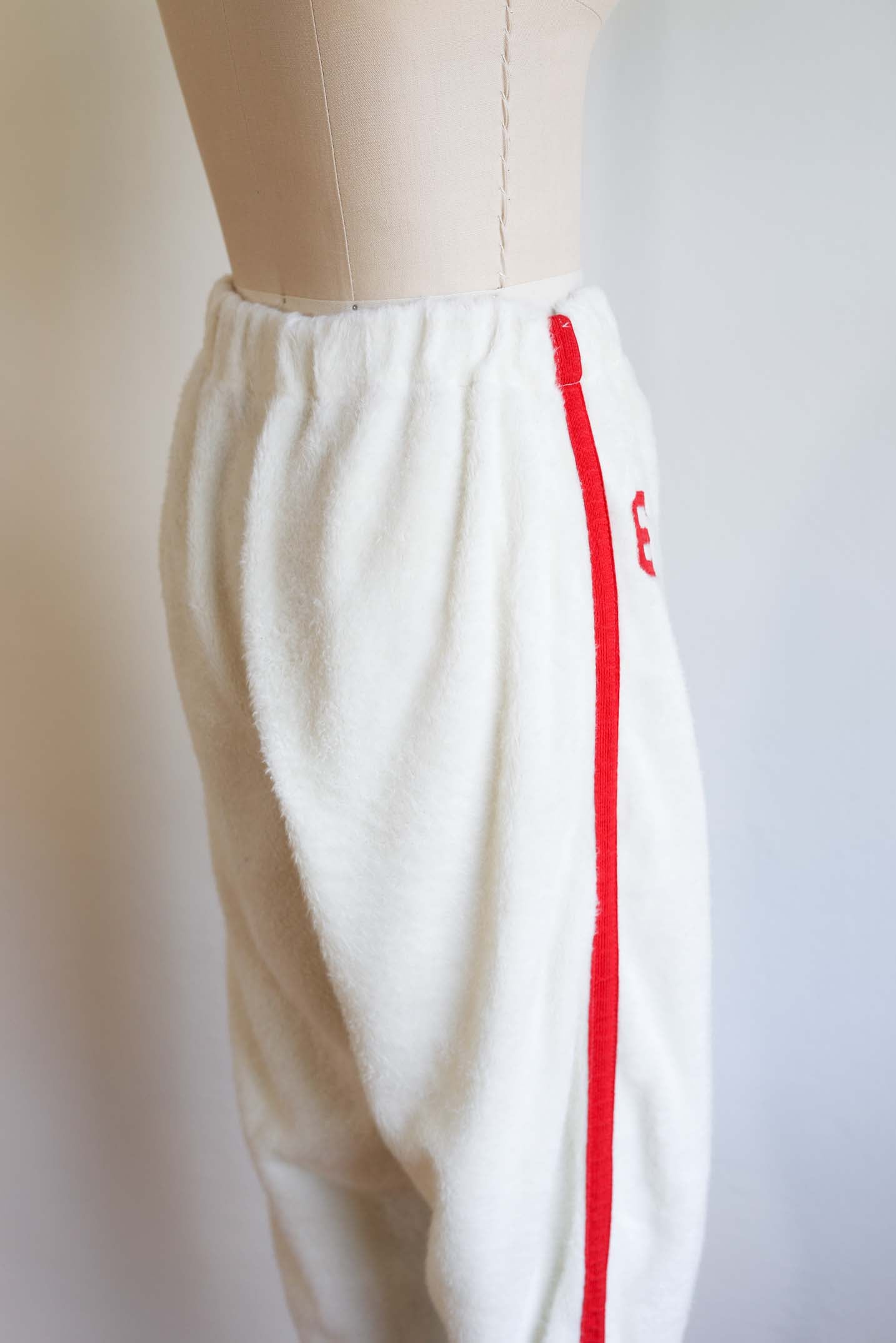 Vintage 1950s Gym Pants - Wilson Sports White FAUX FUR Fleece Sports Basketball Boxing Wrestling Warm Up Ankle Zipper Size S to M