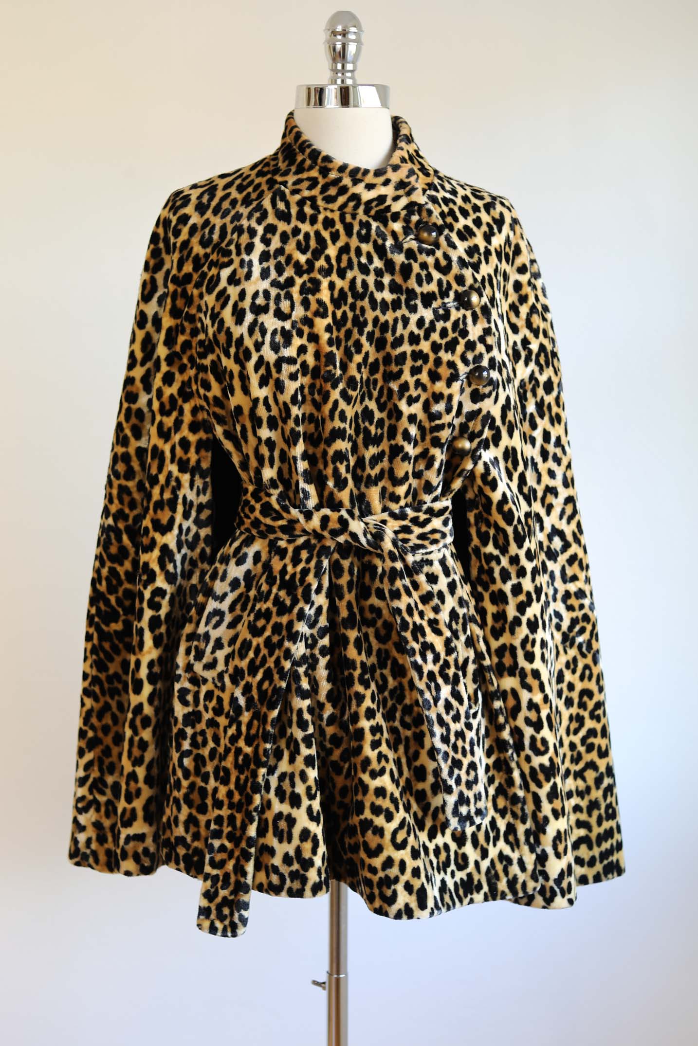 Vintage 1960s Leopard Print Cape - EXQUISITE Upscale Velvety Faux Fur Animal Print w Sash Belt + Domed Buttons Fits S - L