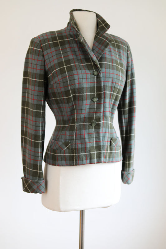 Vintage 1940s Sporty Plaid Jacket - Gorgeous Cropped British Moss Green Grey Red Plaid Sculpted Blazer Size S to M