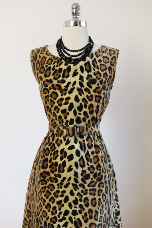 Vintage 1960s Leopard Print Cocktail Dress - BOMBSHELL Kitten-Soft Velvet-Velour Designer High End Dress w Chain-Adorned Belt Size L - XL