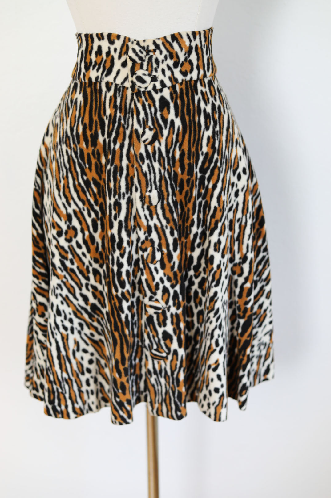 Vintage 1960s Leopard Print Mini Skirt - Faux Fur Mod Button-Up Mini Rare Animal Print Size M